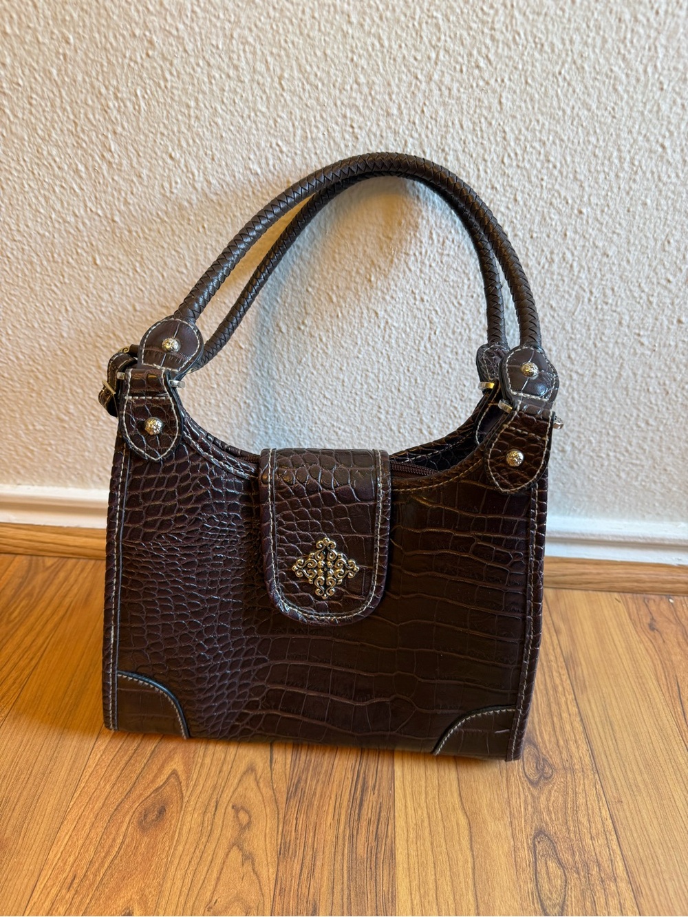 VTG Y2K Rosetti Classic Croc-Embossed Maroon Women's Handbag w Flower Studs